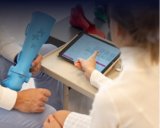 Doctors collaborating